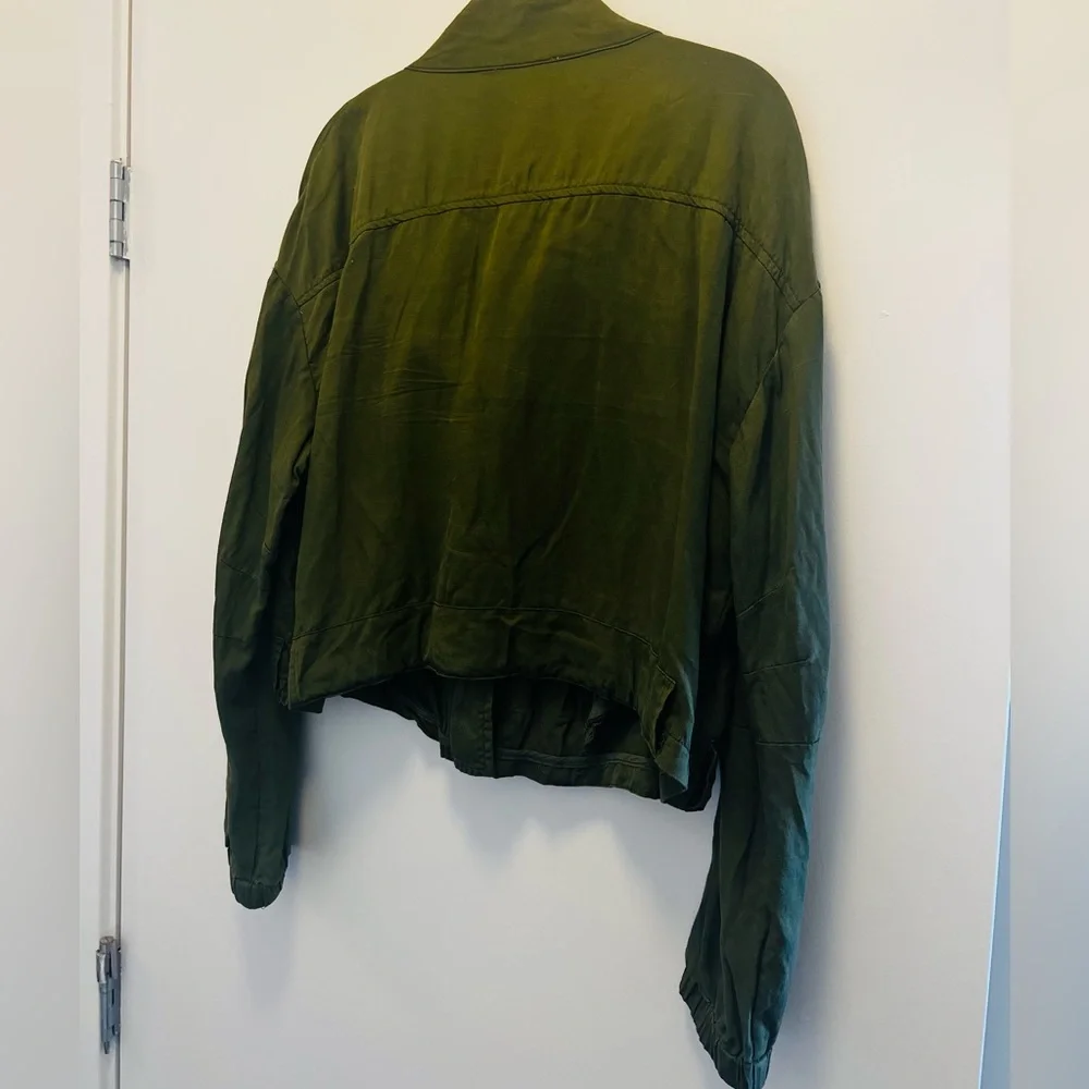 Lovers + Friends Bomber Jacket - L - Picture 3 of 6